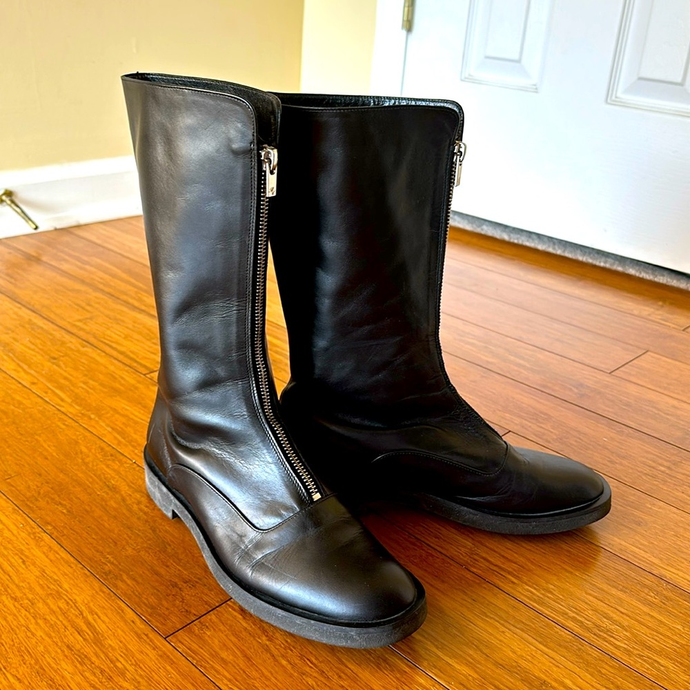 Robert Clergerie mid-calf woman’s zipper boots. Size 37